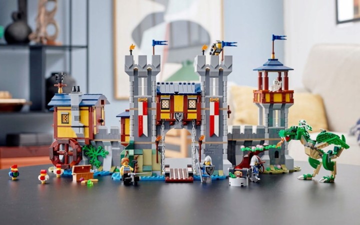 lego31120d.jpg